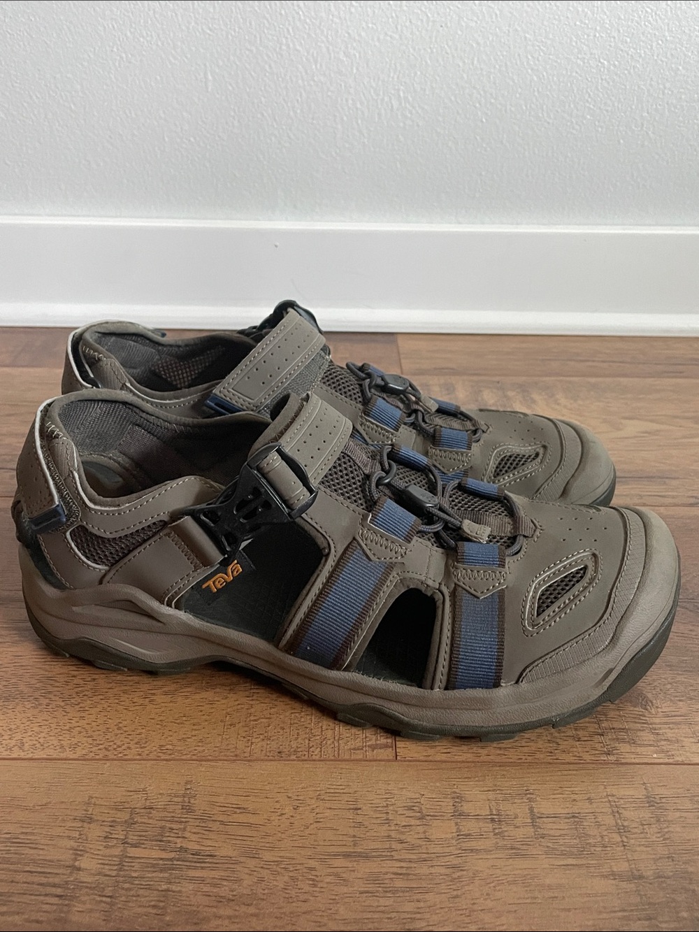Teva Omnium 2 Mens Walking Sandals Size 11 EU 45